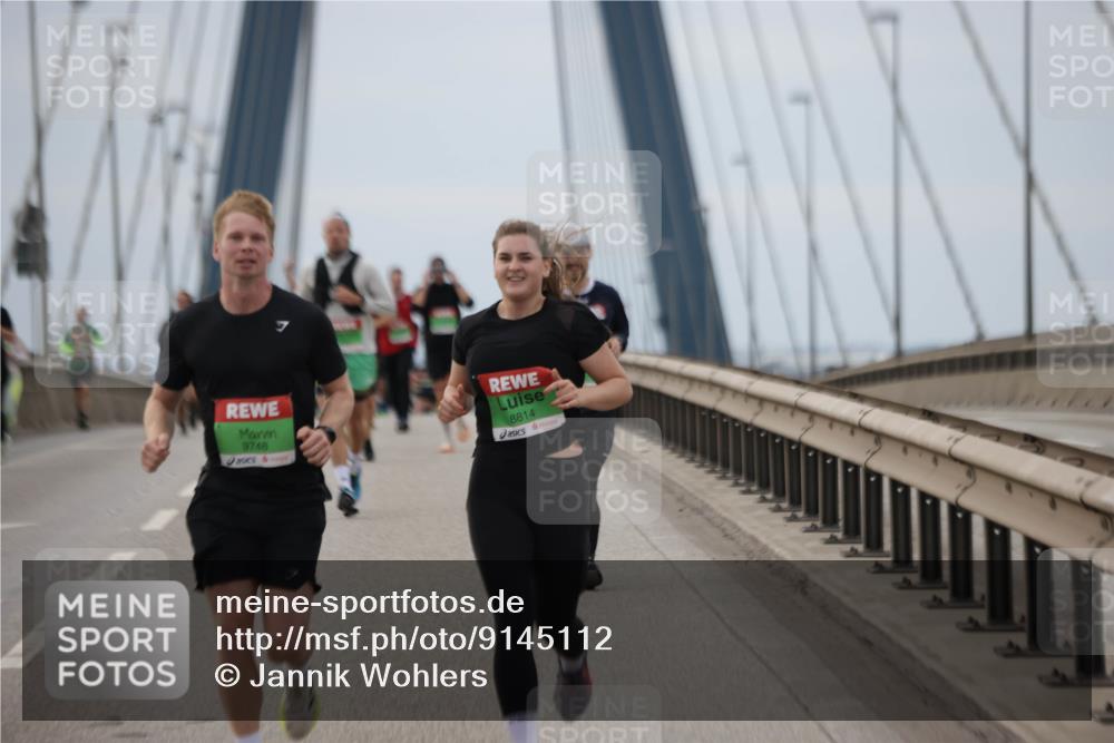 03.10.2025 - Köhlbrandbrückenlauf Jannik Wohlers http://msf.ph/oto/9145112 03.10.2025 15:46:34 Position 1 9748, 8814 meine-sportfotos.de