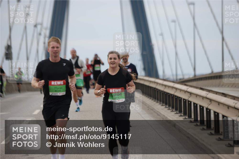 03.10.2025 - Köhlbrandbrückenlauf Jannik Wohlers http://msf.ph/oto/9145117 03.10.2025 15:46:34 Position 1 9748, 8814 meine-sportfotos.de