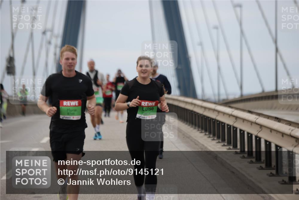 03.10.2025 - Köhlbrandbrückenlauf Jannik Wohlers http://msf.ph/oto/9145121 03.10.2025 15:46:34 Position 1 9748, 8814 meine-sportfotos.de