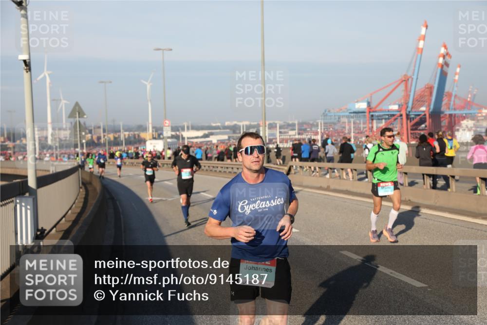 03.10.2025 - Köhlbrandbrückenlauf Yannick Fuchs http://msf.ph/oto/9145187 03.10.2025 08:34:15 Position 2 1040 meine-sportfotos.de