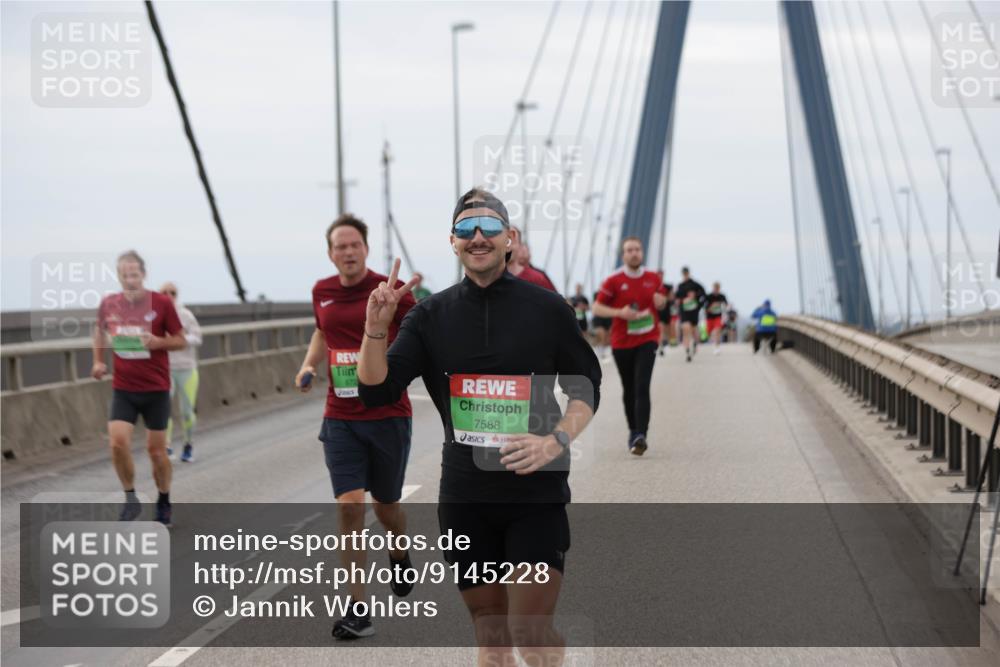 03.10.2025 - Köhlbrandbrückenlauf Jannik Wohlers http://msf.ph/oto/9145228 03.10.2025 15:46:46 Position 1 872, 7588 meine-sportfotos.de