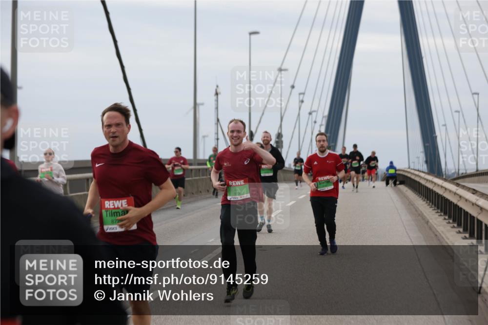 03.10.2025 - Köhlbrandbrückenlauf Jannik Wohlers http://msf.ph/oto/9145259 03.10.2025 15:46:47 Position 1 872, 9726 meine-sportfotos.de