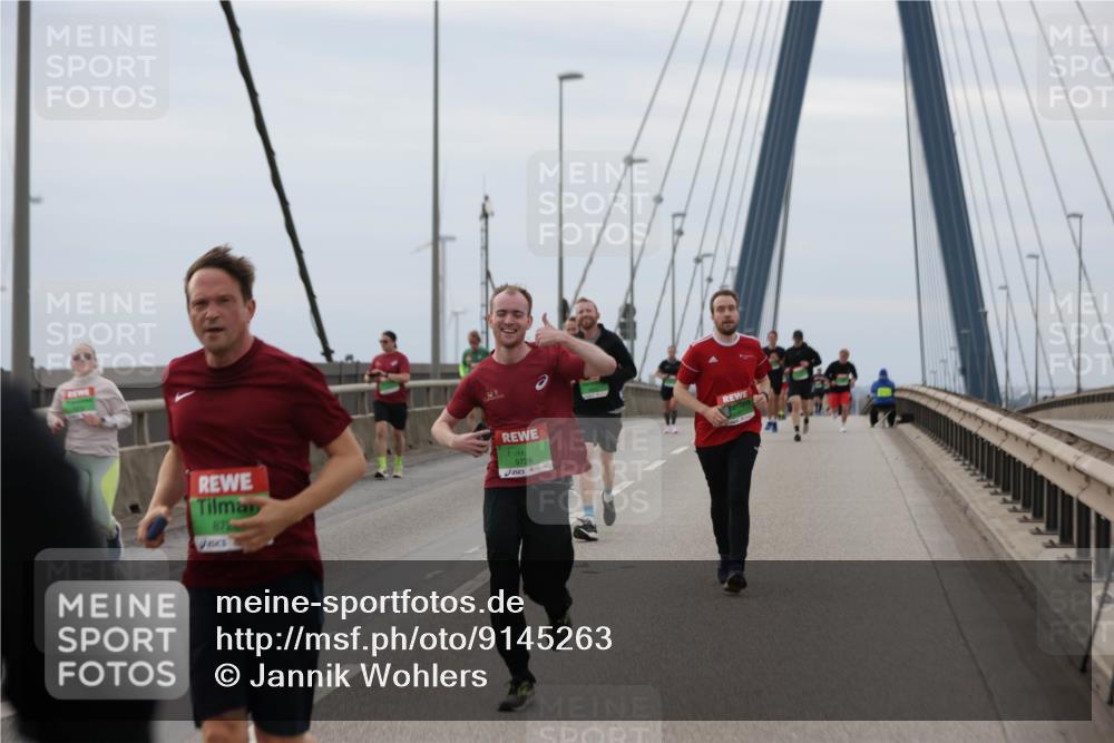 03.10.2025 - Köhlbrandbrückenlauf Jannik Wohlers http://msf.ph/oto/9145263 03.10.2025 15:46:47 Position 1 872, 9726 meine-sportfotos.de