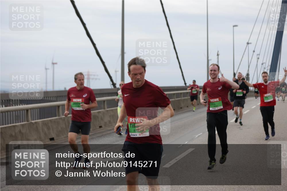 03.10.2025 - Köhlbrandbrückenlauf Jannik Wohlers http://msf.ph/oto/9145271 03.10.2025 15:46:48 Position 1 872, 9726 meine-sportfotos.de