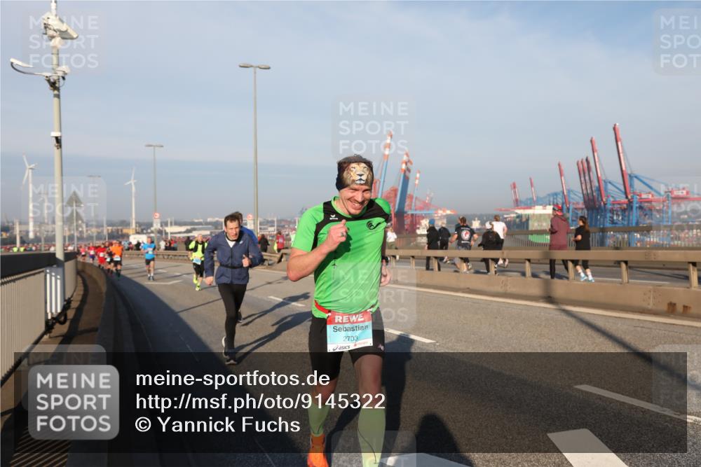 03.10.2025 - Köhlbrandbrückenlauf Yannick Fuchs http://msf.ph/oto/9145322 03.10.2025 08:34:33 Position 2 2703 meine-sportfotos.de