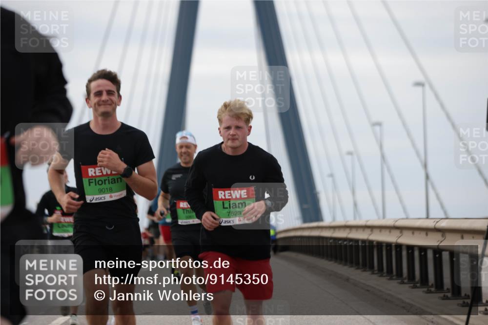 03.10.2025 - Köhlbrandbrückenlauf Jannik Wohlers http://msf.ph/oto/9145350 03.10.2025 15:47:01 Position 1 9018, 7623 meine-sportfotos.de