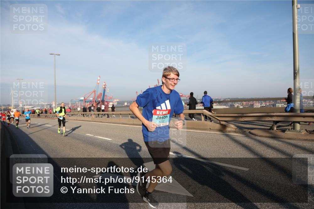 03.10.2025 - Köhlbrandbrückenlauf Yannick Fuchs http://msf.ph/oto/9145364 03.10.2025 08:34:35 Position 2 1230 meine-sportfotos.de