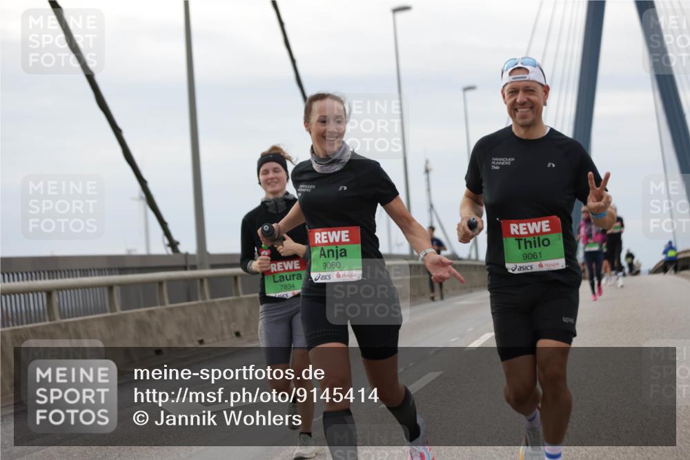 03.10.2025 - Köhlbrandbrückenlauf Jannik Wohlers http://msf.ph/oto/9145414 03.10.2025 15:47:04 Position 1 7834, 9060, 9061 meine-sportfotos.de
