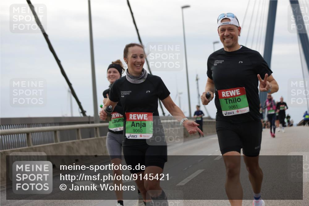 03.10.2025 - Köhlbrandbrückenlauf Jannik Wohlers http://msf.ph/oto/9145421 03.10.2025 15:47:04 Position 1 7834, 9060, 9061, 60 meine-sportfotos.de