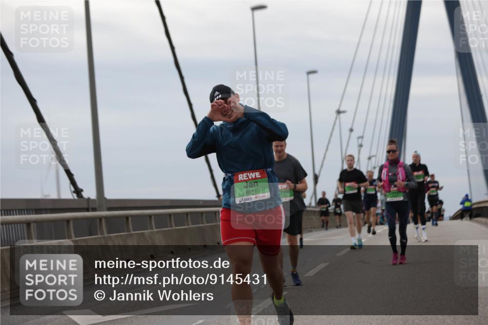 03.10.2025 - Köhlbrandbrückenlauf Jannik Wohlers http://msf.ph/oto/9145431 03.10.2025 15:47:08 Position 1 8817, 1515 meine-sportfotos.de