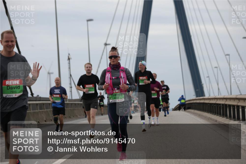 03.10.2025 - Köhlbrandbrückenlauf Jannik Wohlers http://msf.ph/oto/9145470 03.10.2025 15:47:10 Position 1 7515, 8788 meine-sportfotos.de