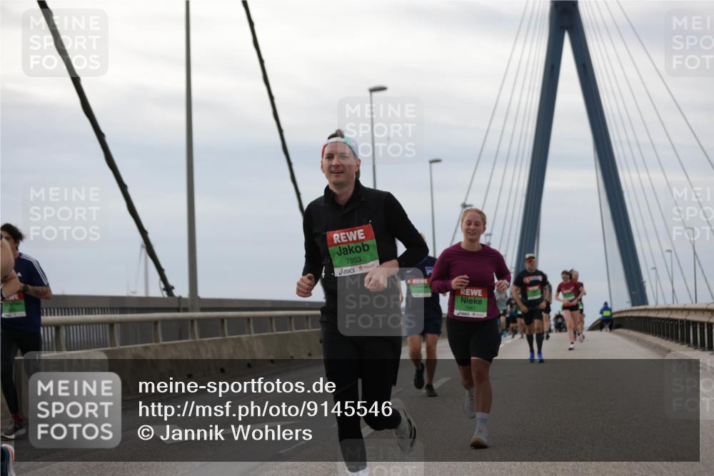 03.10.2025 - Köhlbrandbrückenlauf Jannik Wohlers http://msf.ph/oto/9145546 03.10.2025 15:47:14 Position 1 7863, 7961 meine-sportfotos.de