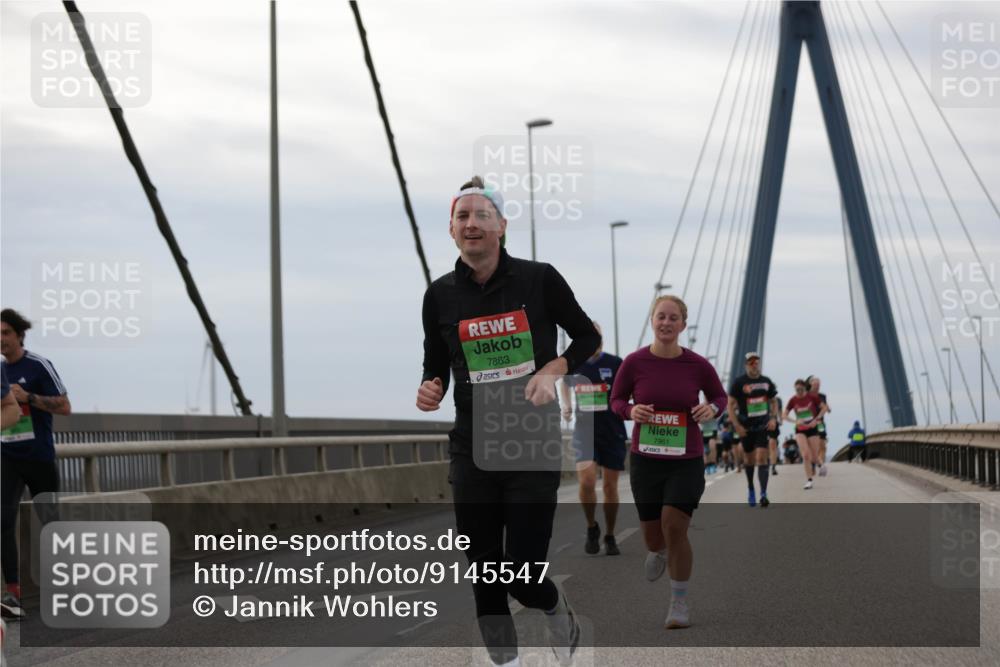 03.10.2025 - Köhlbrandbrückenlauf Jannik Wohlers http://msf.ph/oto/9145547 03.10.2025 15:47:14 Position 1 7863, 7961 meine-sportfotos.de