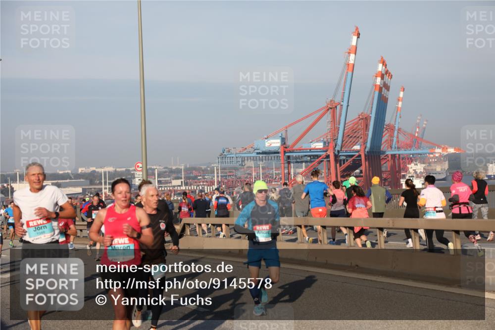 03.10.2025 - Köhlbrandbrückenlauf Yannick Fuchs http://msf.ph/oto/9145578 03.10.2025 08:34:50 Position 2 1048, 3249, 500 meine-sportfotos.de