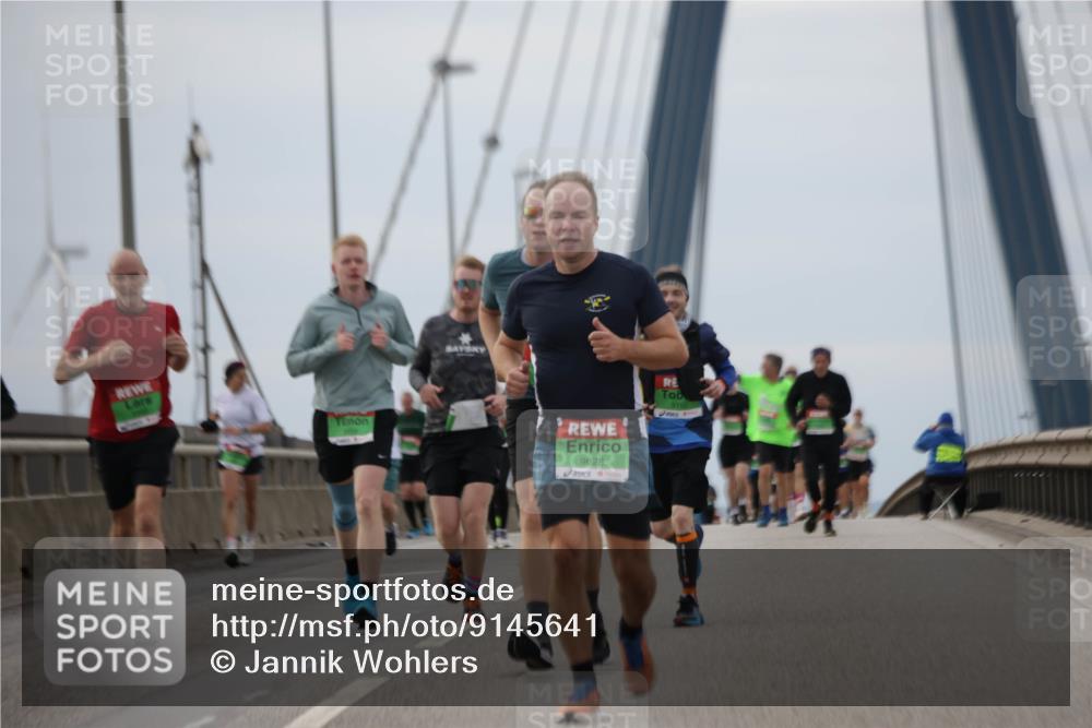 03.10.2025 - Köhlbrandbrückenlauf Jannik Wohlers http://msf.ph/oto/9145641 03.10.2025 15:47:22 Position 1 9628, 9150 meine-sportfotos.de