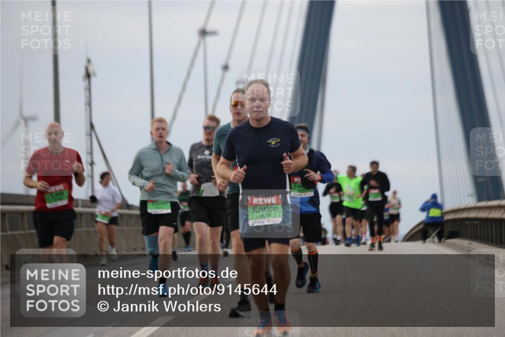 03.10.2025 - Köhlbrandbrückenlauf Jannik Wohlers http://msf.ph/oto/9145644 03.10.2025 15:47:23 Position 1 9628, 9150 meine-sportfotos.de