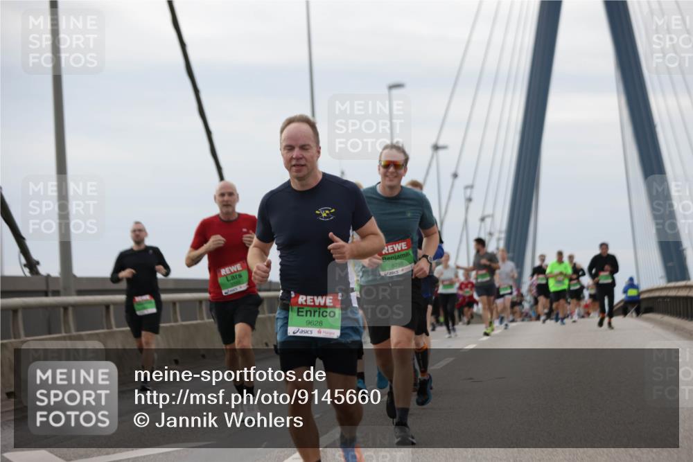 03.10.2025 - Köhlbrandbrückenlauf Jannik Wohlers http://msf.ph/oto/9145660 03.10.2025 15:47:25 Position 1 9628, 8798 meine-sportfotos.de