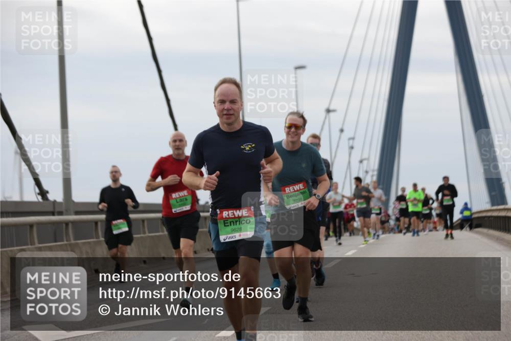 03.10.2025 - Köhlbrandbrückenlauf Jannik Wohlers http://msf.ph/oto/9145663 03.10.2025 15:47:25 Position 1 9628, 8798 meine-sportfotos.de