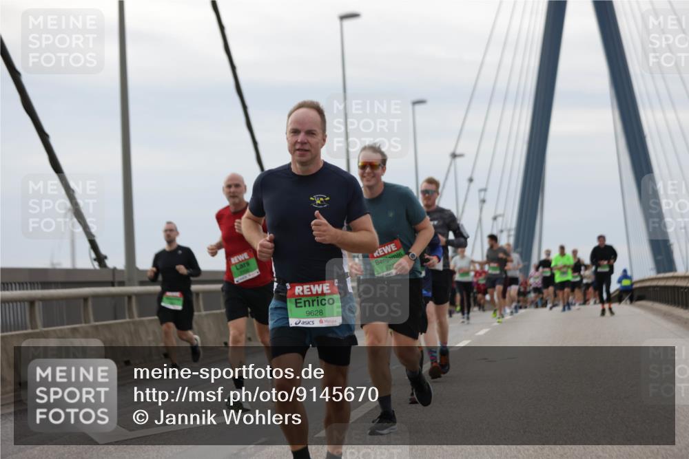 03.10.2025 - Köhlbrandbrückenlauf Jannik Wohlers http://msf.ph/oto/9145670 03.10.2025 15:47:26 Position 1 9628, 879 meine-sportfotos.de