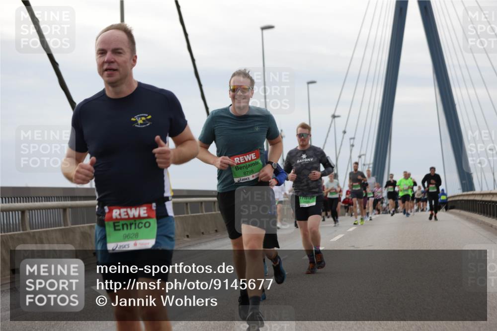 03.10.2025 - Köhlbrandbrückenlauf Jannik Wohlers http://msf.ph/oto/9145677 03.10.2025 15:47:27 Position 1 9628, 8798, 9420 meine-sportfotos.de