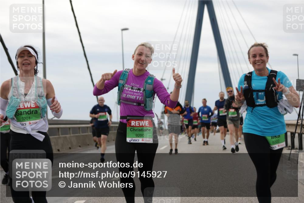 03.10.2025 - Köhlbrandbrückenlauf Jannik Wohlers http://msf.ph/oto/9145927 03.10.2025 15:47:47 Position 1 9201, 9200, 9202 meine-sportfotos.de