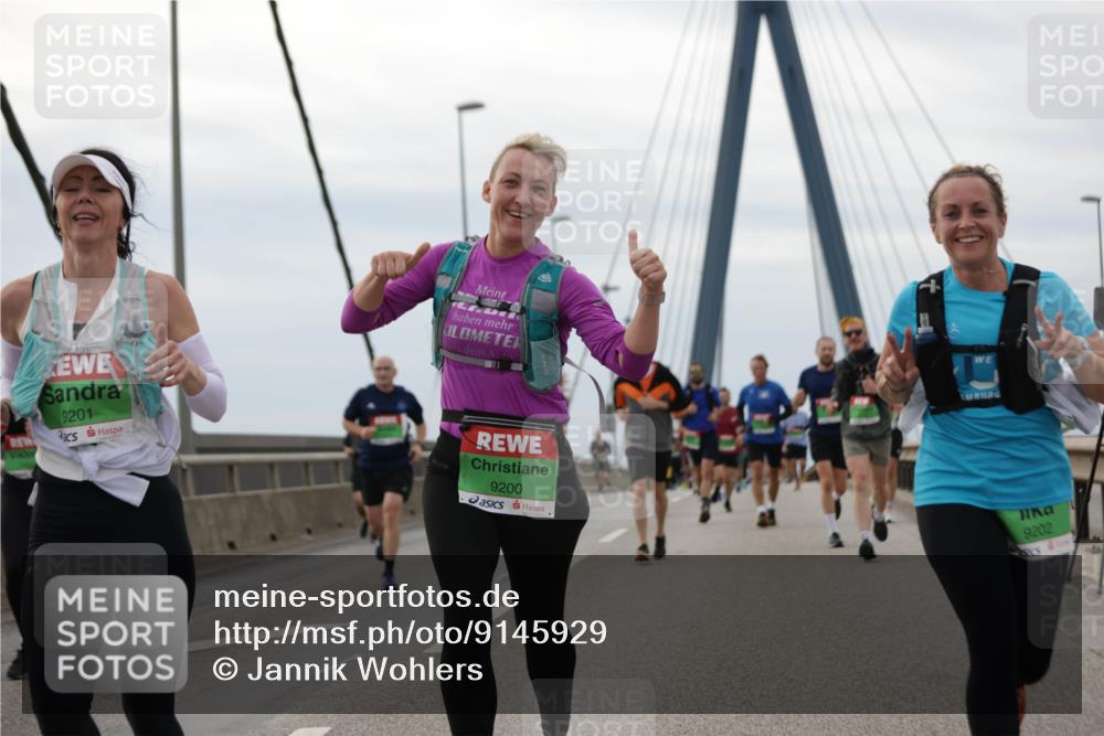 03.10.2025 - Köhlbrandbrückenlauf Jannik Wohlers http://msf.ph/oto/9145929 03.10.2025 15:47:47 Position 1 9201, 9200, 9202 meine-sportfotos.de