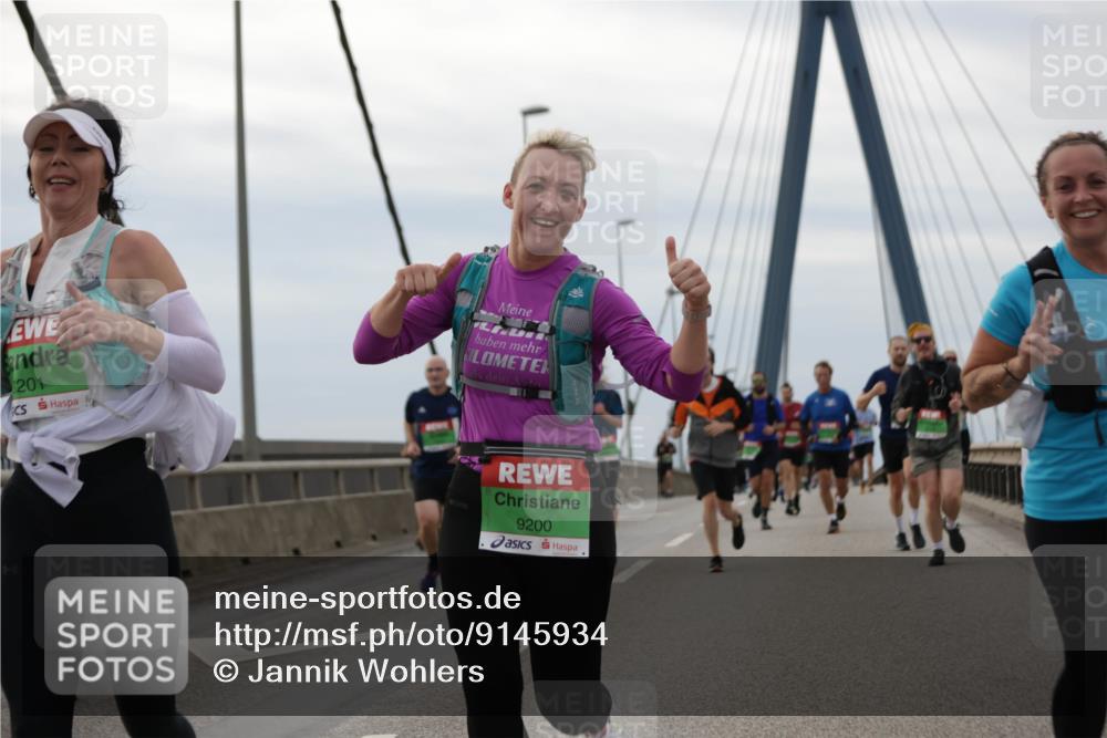 03.10.2025 - Köhlbrandbrückenlauf Jannik Wohlers http://msf.ph/oto/9145934 03.10.2025 15:47:47 Position 1 201, 9200 meine-sportfotos.de