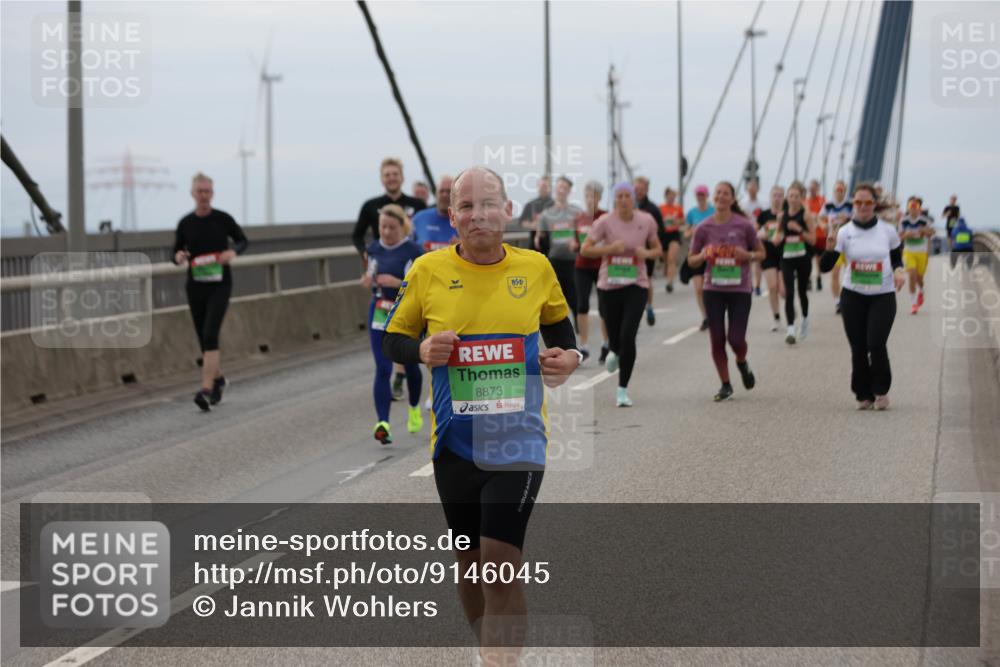 03.10.2025 - Köhlbrandbrückenlauf Jannik Wohlers http://msf.ph/oto/9146045 03.10.2025 15:48:10 Position 1 8873 meine-sportfotos.de