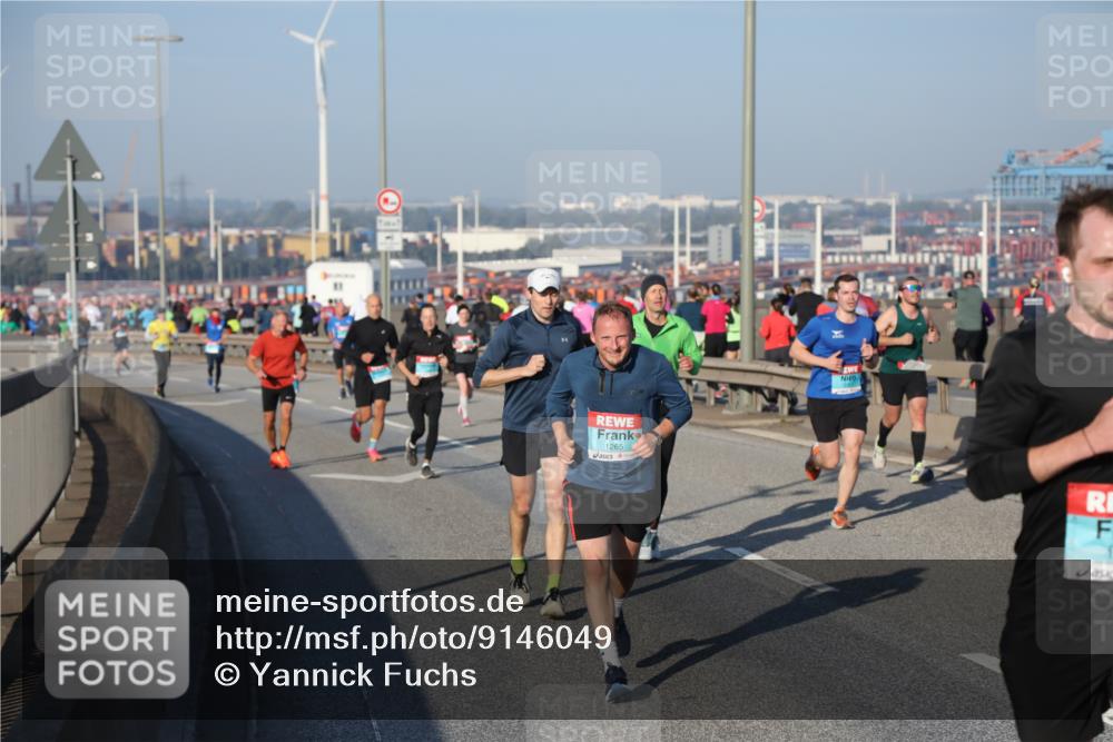 03.10.2025 - Köhlbrandbrückenlauf Yannick Fuchs http://msf.ph/oto/9146049 03.10.2025 08:35:47 Position 2 1265 meine-sportfotos.de