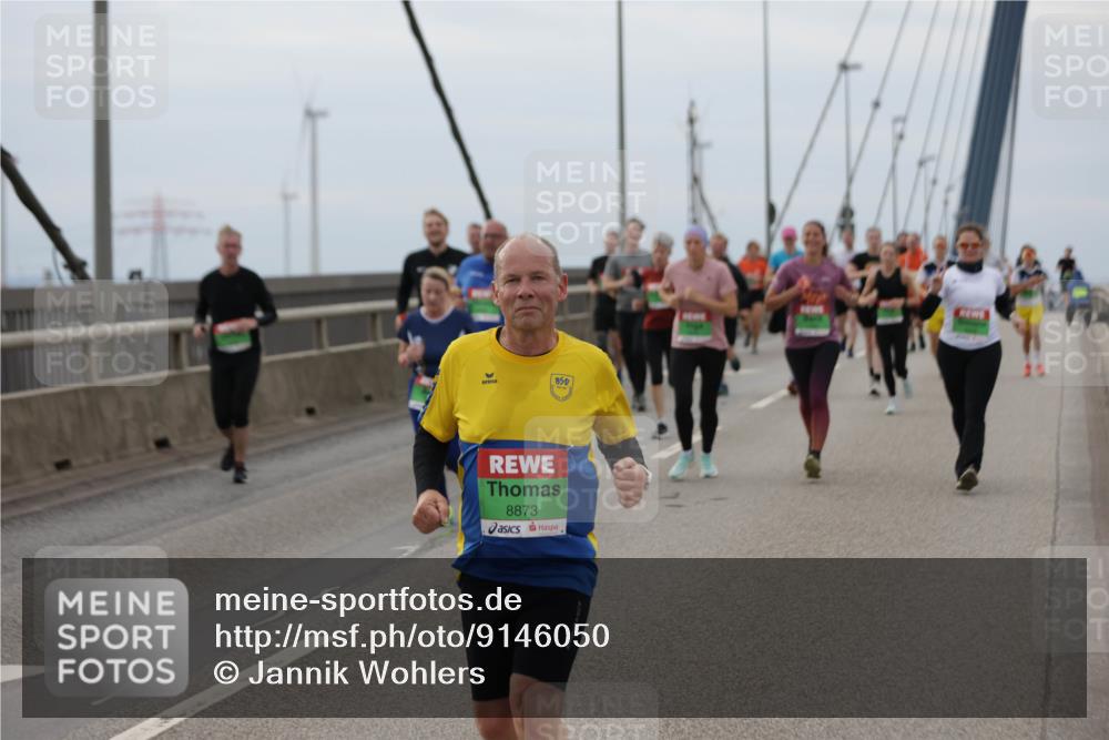 03.10.2025 - Köhlbrandbrückenlauf Jannik Wohlers http://msf.ph/oto/9146050 03.10.2025 15:48:10 Position 1 850, 8873 meine-sportfotos.de
