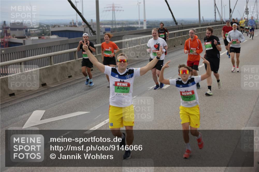 03.10.2025 - Köhlbrandbrückenlauf Jannik Wohlers http://msf.ph/oto/9146066 03.10.2025 15:48:19 Position 1 7153, 7154 meine-sportfotos.de