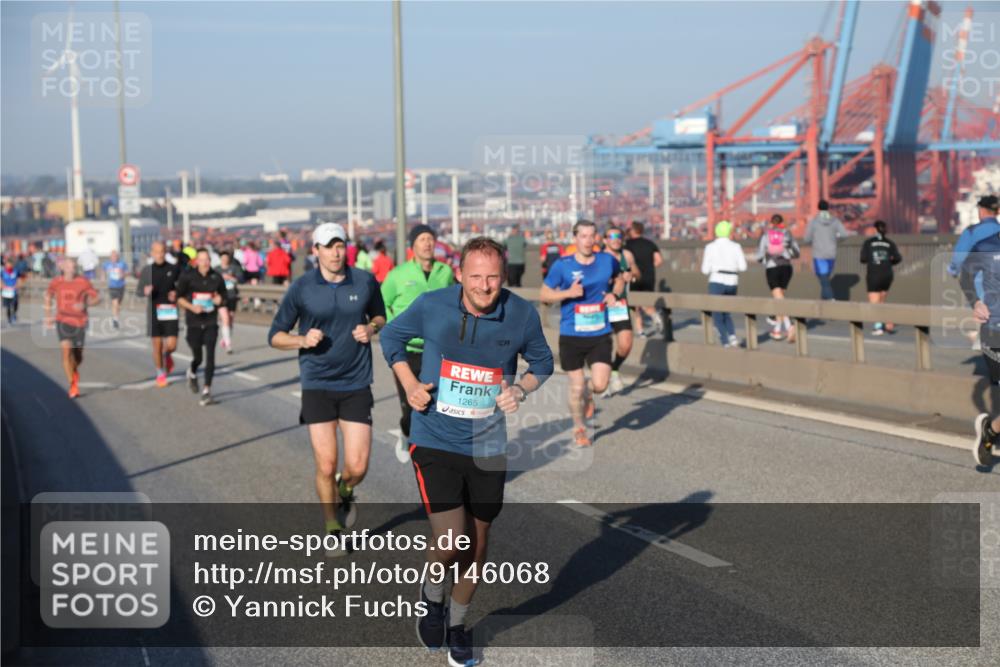 03.10.2025 - Köhlbrandbrückenlauf Yannick Fuchs http://msf.ph/oto/9146068 03.10.2025 08:35:48 Position 2 1265 meine-sportfotos.de