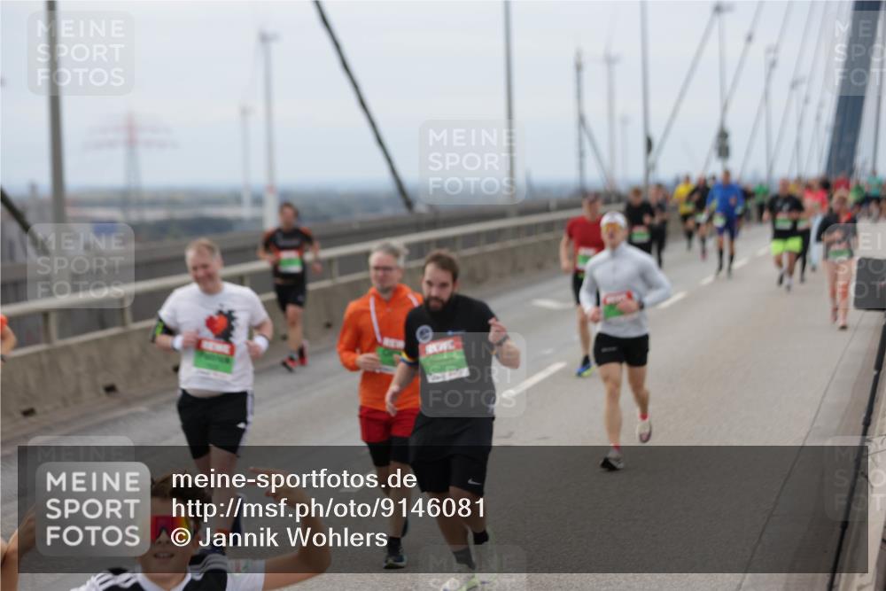 03.10.2025 - Köhlbrandbrückenlauf Jannik Wohlers http://msf.ph/oto/9146081 03.10.2025 15:48:20 Position 1  meine-sportfotos.de