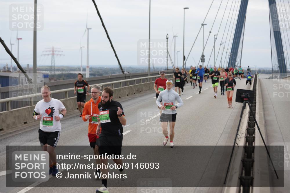 03.10.2025 - Köhlbrandbrückenlauf Jannik Wohlers http://msf.ph/oto/9146093 03.10.2025 15:48:20 Position 1 7633 meine-sportfotos.de