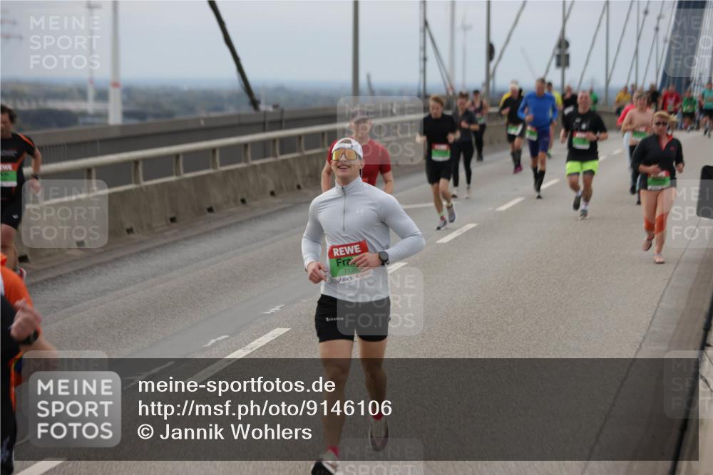 03.10.2025 - Köhlbrandbrückenlauf Jannik Wohlers http://msf.ph/oto/9146106 03.10.2025 15:48:21 Position 1 7126 meine-sportfotos.de