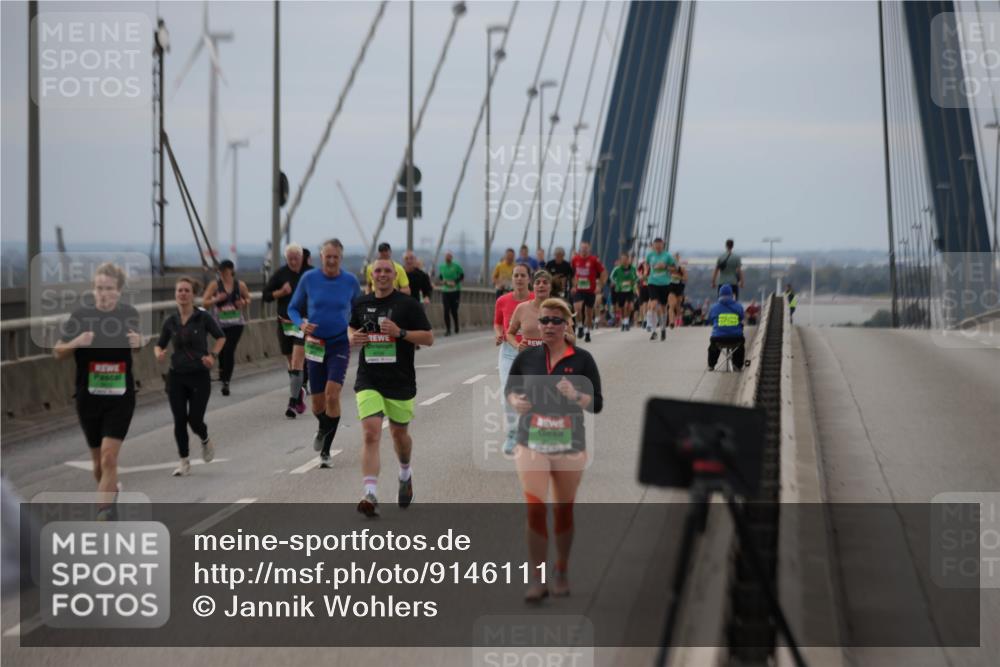 03.10.2025 - Köhlbrandbrückenlauf Jannik Wohlers http://msf.ph/oto/9146111 03.10.2025 15:48:22 Position 1  meine-sportfotos.de