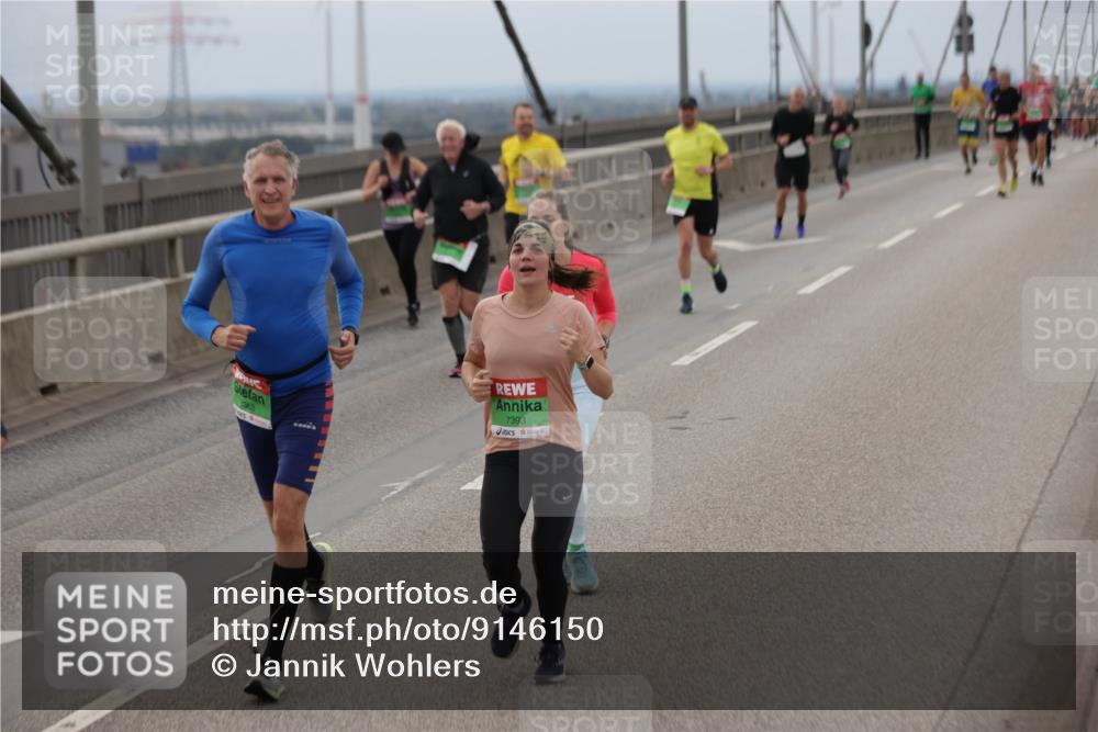 03.10.2025 - Köhlbrandbrückenlauf Jannik Wohlers http://msf.ph/oto/9146150 03.10.2025 15:48:30 Position 1 363, 7393 meine-sportfotos.de
