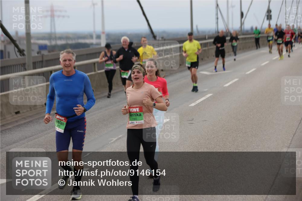 03.10.2025 - Köhlbrandbrückenlauf Jannik Wohlers http://msf.ph/oto/9146154 03.10.2025 15:48:30 Position 1 7393 meine-sportfotos.de