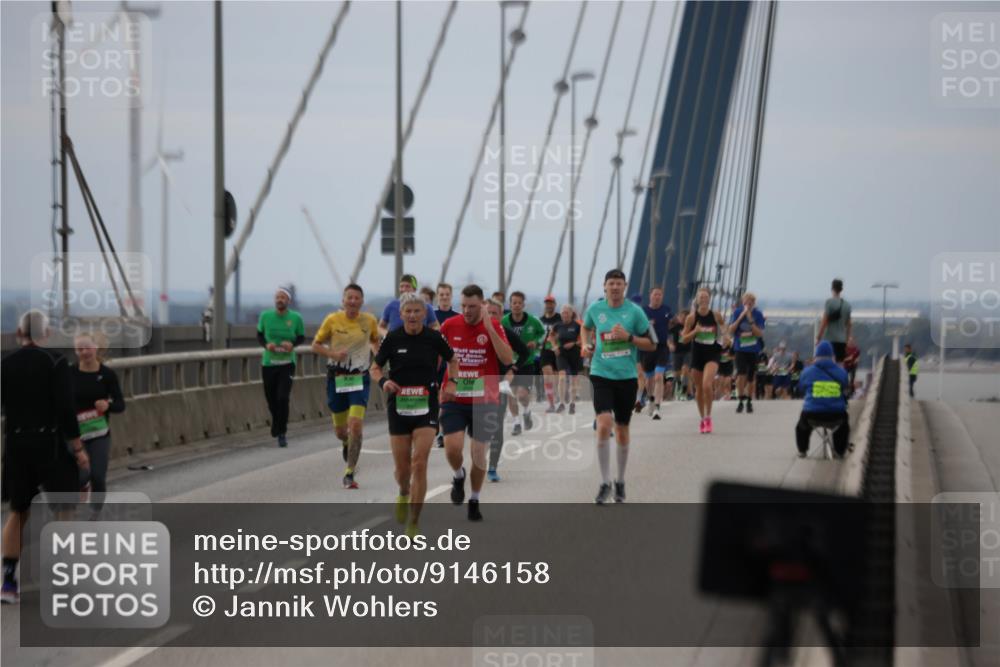03.10.2025 - Köhlbrandbrückenlauf Jannik Wohlers http://msf.ph/oto/9146158 03.10.2025 15:48:32 Position 1  meine-sportfotos.de