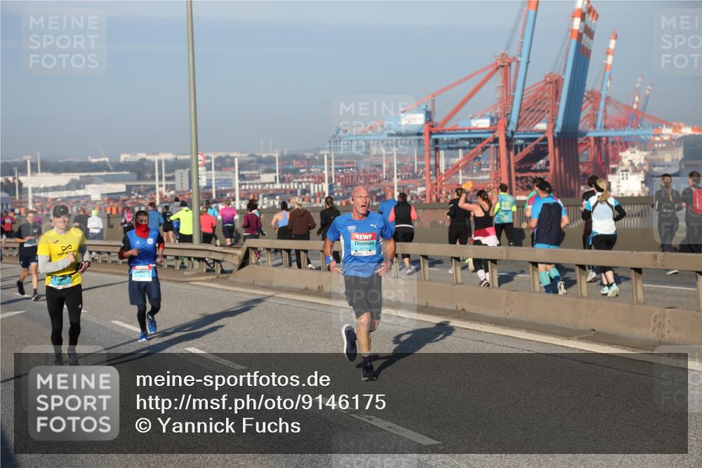 03.10.2025 - Köhlbrandbrückenlauf Yannick Fuchs http://msf.ph/oto/9146175 03.10.2025 08:36:00 Position 2  meine-sportfotos.de