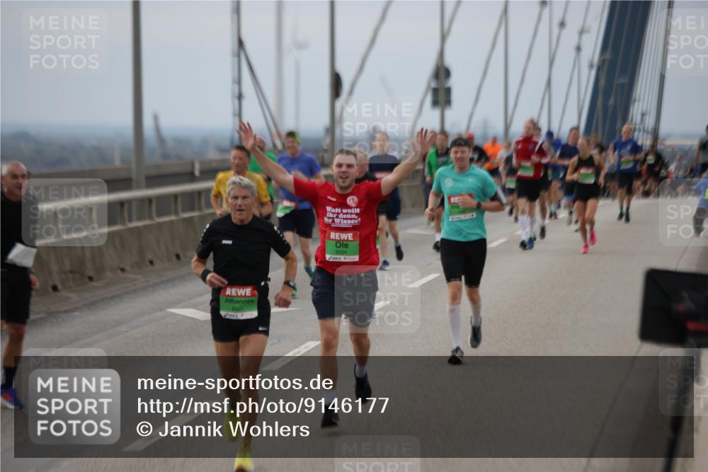 03.10.2025 - Köhlbrandbrückenlauf Jannik Wohlers http://msf.ph/oto/9146177 03.10.2025 15:48:37 Position 1 8901, 9334 meine-sportfotos.de