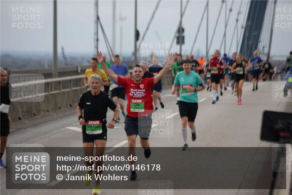 03.10.2025 - Köhlbrandbrückenlauf Jannik Wohlers http://msf.ph/oto/9146178 03.10.2025 15:48:38 Position 1 8901, 9334 meine-sportfotos.de