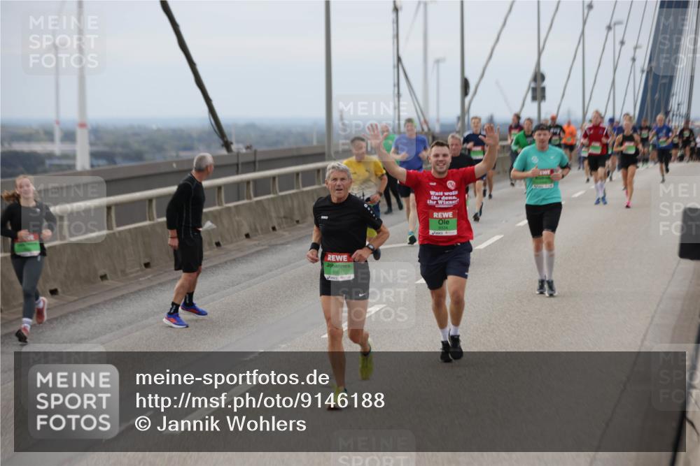 03.10.2025 - Köhlbrandbrückenlauf Jannik Wohlers http://msf.ph/oto/9146188 03.10.2025 15:48:39 Position 1 8901, 910 meine-sportfotos.de