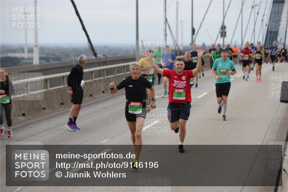 03.10.2025 - Köhlbrandbrückenlauf Jannik Wohlers http://msf.ph/oto/9146196 03.10.2025 15:48:39 Position 1 8901, 9334 meine-sportfotos.de