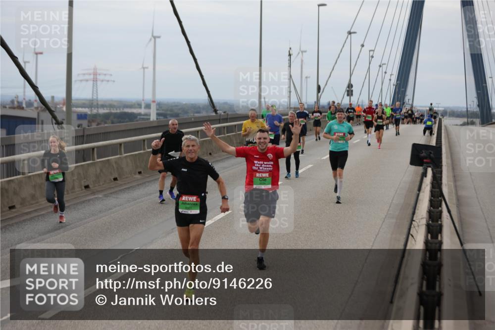 03.10.2025 - Köhlbrandbrückenlauf Jannik Wohlers http://msf.ph/oto/9146226 03.10.2025 15:48:40 Position 1 8901 meine-sportfotos.de
