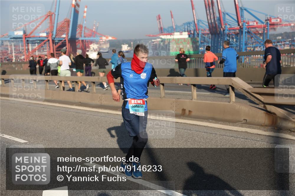 03.10.2025 - Köhlbrandbrückenlauf Yannick Fuchs http://msf.ph/oto/9146233 03.10.2025 08:36:05 Position 2 2955 meine-sportfotos.de