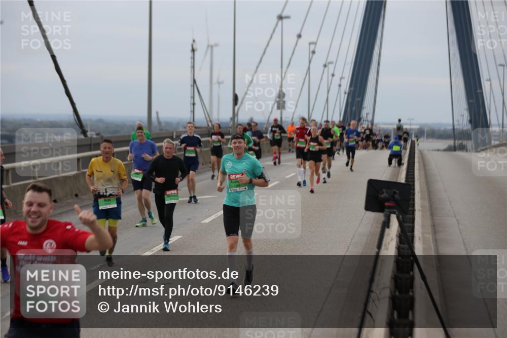 03.10.2025 - Köhlbrandbrückenlauf Jannik Wohlers http://msf.ph/oto/9146239 03.10.2025 15:48:41 Position 1 6934 meine-sportfotos.de