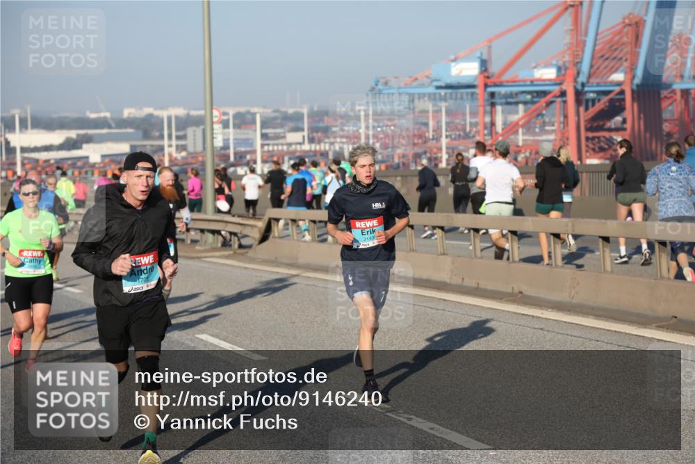 03.10.2025 - Köhlbrandbrückenlauf Yannick Fuchs http://msf.ph/oto/9146240 03.10.2025 08:36:06 Position 2 1705, 3143 meine-sportfotos.de