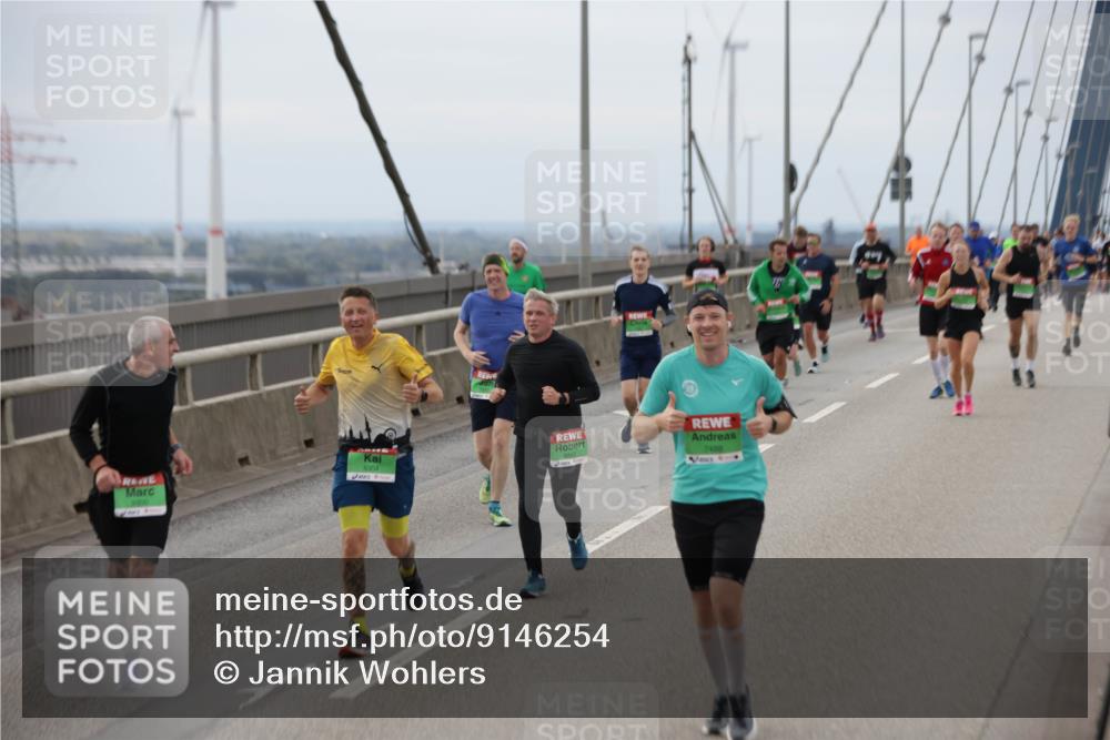03.10.2025 - Köhlbrandbrückenlauf Jannik Wohlers http://msf.ph/oto/9146254 03.10.2025 15:48:42 Position 1 9304, 7488 meine-sportfotos.de