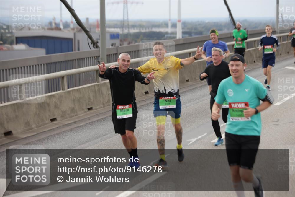 03.10.2025 - Köhlbrandbrückenlauf Jannik Wohlers http://msf.ph/oto/9146278 03.10.2025 15:48:44 Position 1 9304, 9300 meine-sportfotos.de